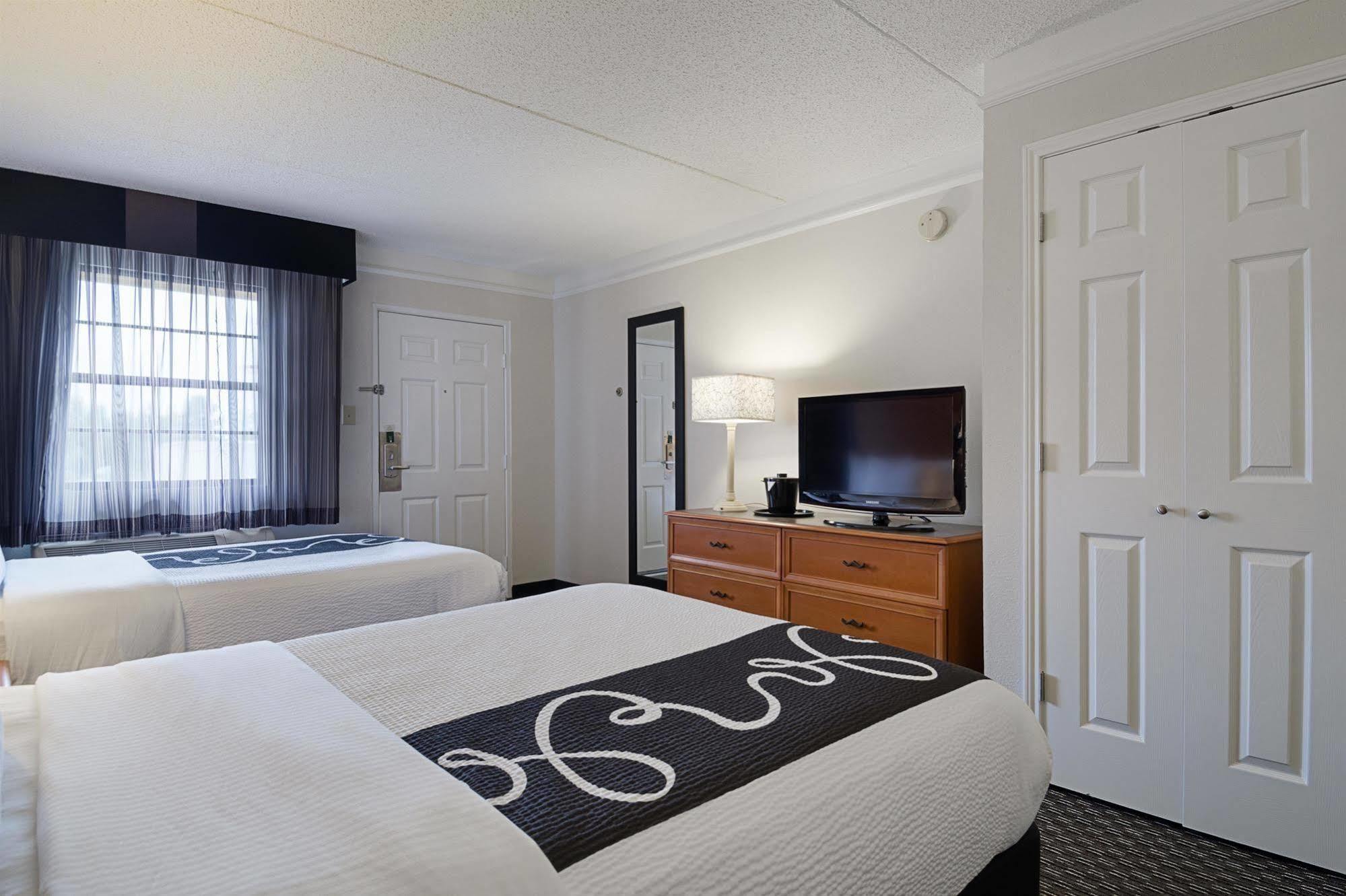 La Quinta Inn By Wyndham Midland Esterno foto