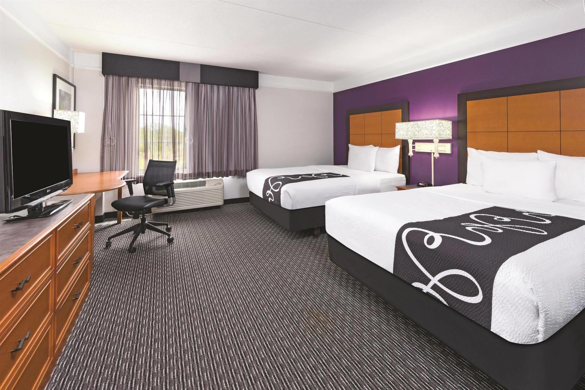 La Quinta Inn By Wyndham Midland Esterno foto