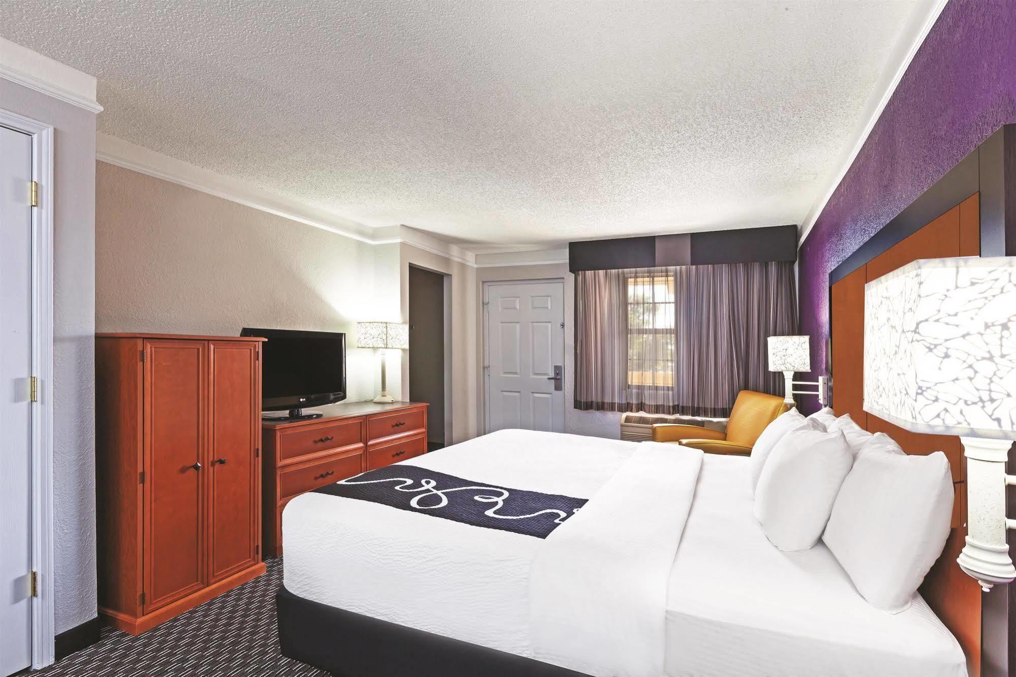 La Quinta Inn By Wyndham Midland Esterno foto