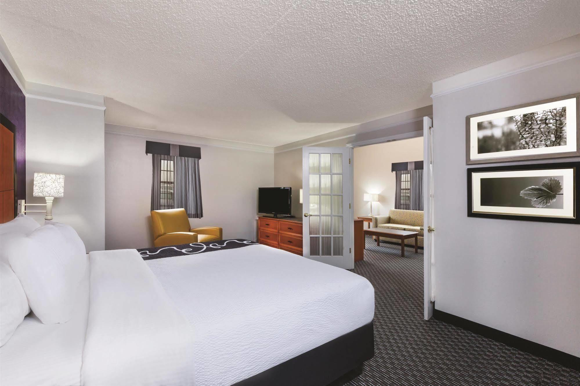 La Quinta Inn By Wyndham Midland Esterno foto