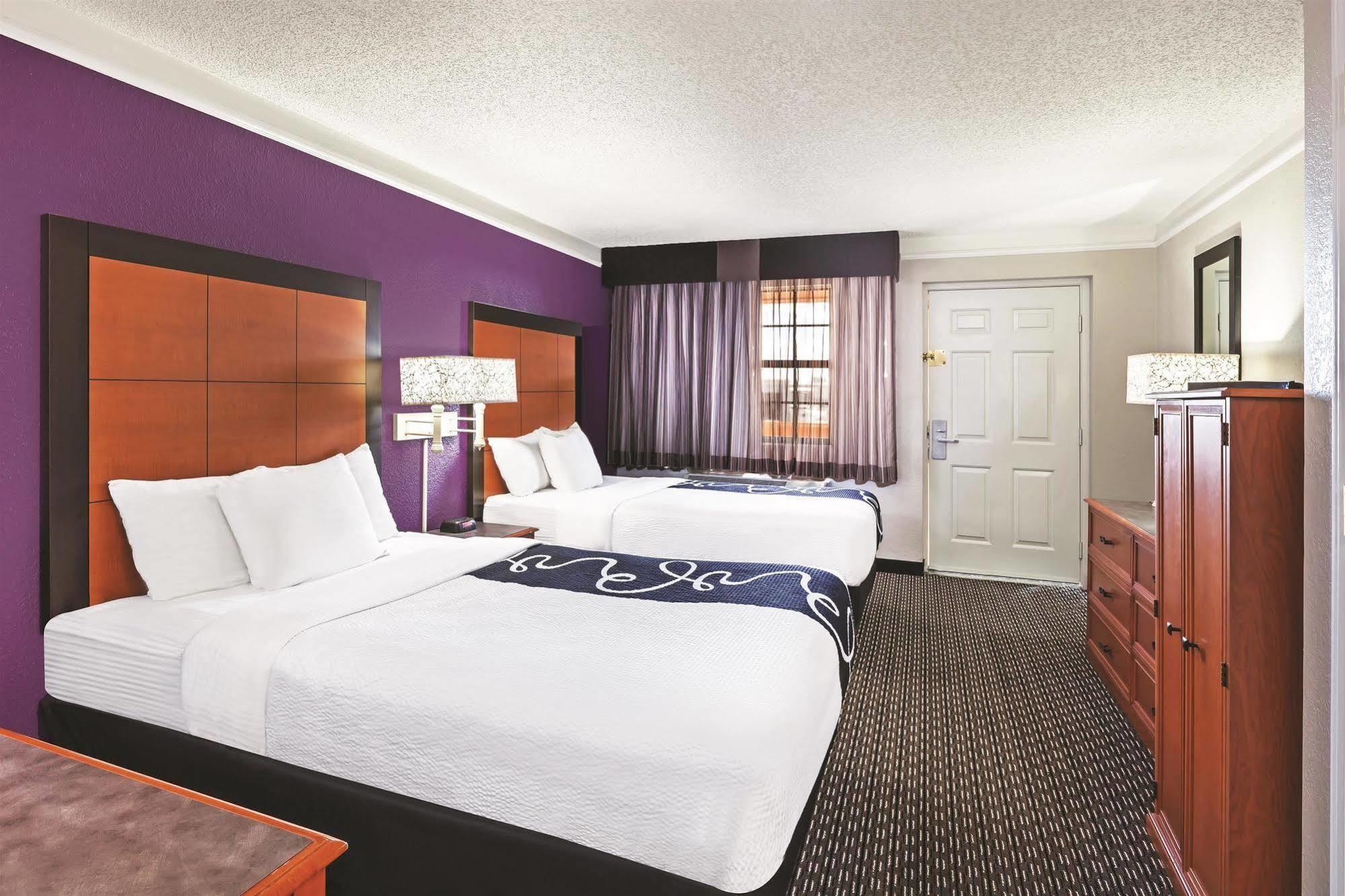 La Quinta Inn By Wyndham Midland Esterno foto