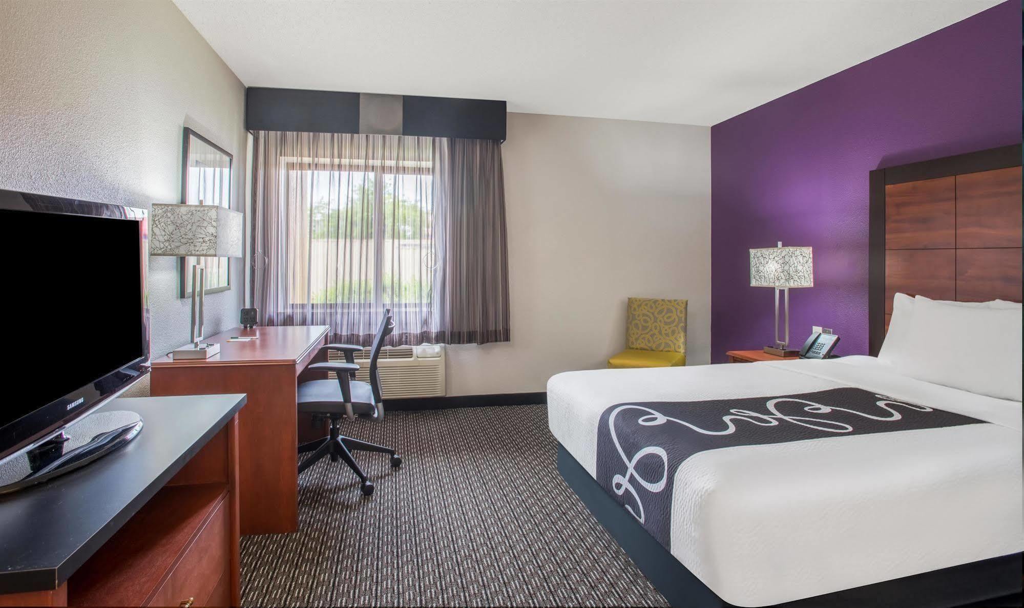 La Quinta Inn By Wyndham Midland Esterno foto